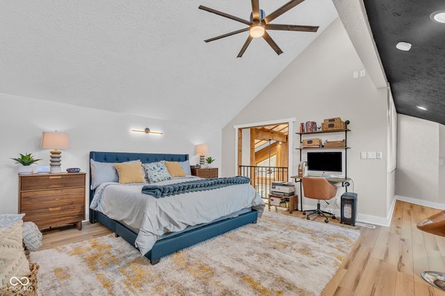 785 Pineview Drive, Zionsville, IN 46077