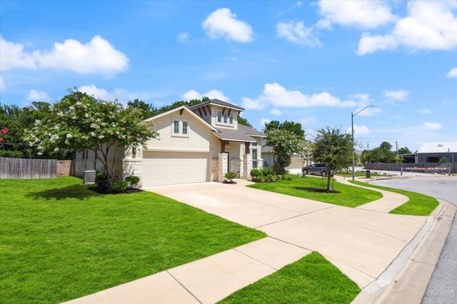 924 Centerra Hills CIR, Round Rock, TX 78665