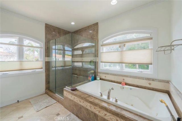880 11th, Manhattan Beach, CA 90266