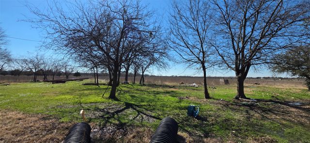 6305 NW County Road 1120, Corsicana, TX 75110