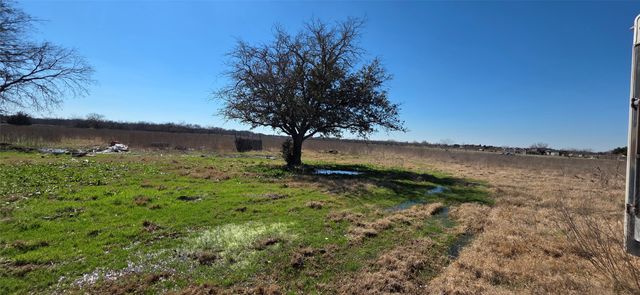 6305 NW County Road 1120, Corsicana, TX 75110