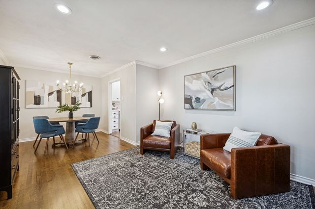 9646 Livenshire Drive, Dallas, TX 75238