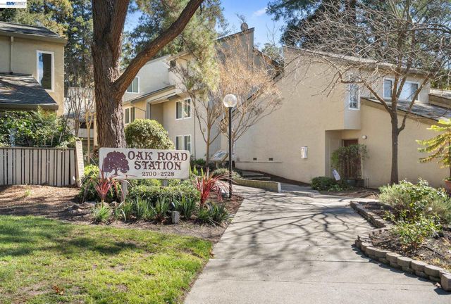 2724 Oak Rd 88, Walnut Creek, CA 94597