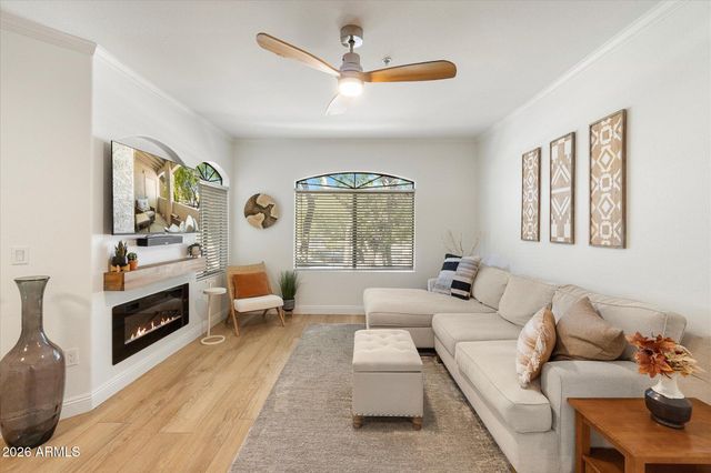 15095 N THOMPSON PEAK Parkway 2027, Scottsdale, AZ 85260