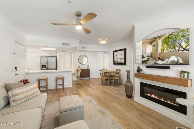 15095 N THOMPSON PEAK Parkway 2027, Scottsdale, AZ 85260