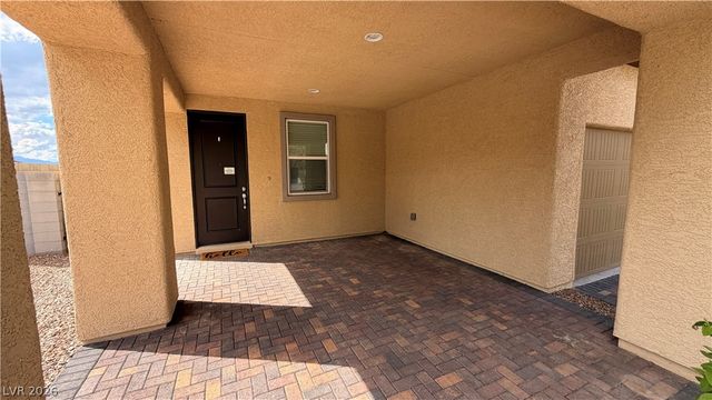 2683 Upland Dawn Court, Las Vegas, NV 89142