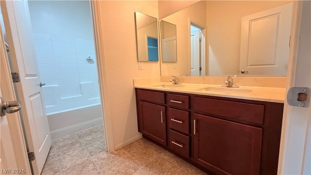2683 Upland Dawn Court, Las Vegas, NV 89142