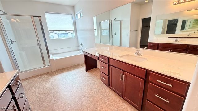 2683 Upland Dawn Court, Las Vegas, NV 89142