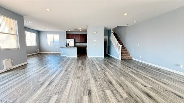 2683 Upland Dawn Court, Las Vegas, NV 89142