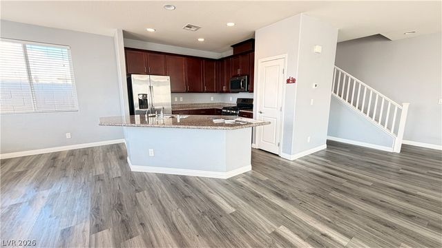 2683 Upland Dawn Court, Las Vegas, NV 89142