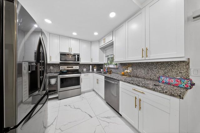 849 Camellia Drive, Royal Palm Beach, FL 33411