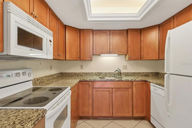 3629 LONGMEADOW 38, Sarasota, FL 34235