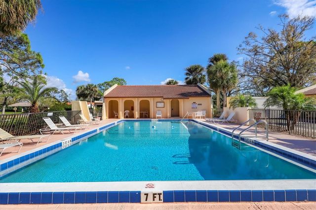 3629 LONGMEADOW 38, Sarasota, FL 34235