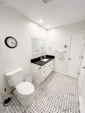115 Amberly Drive H, Manalapan, NJ 07726