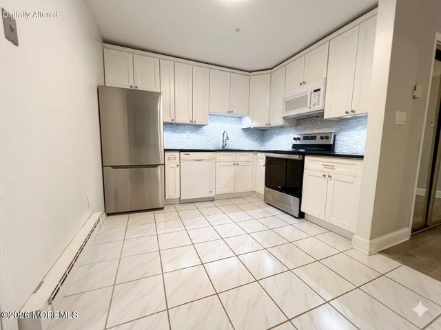115 Amberly Drive H, Manalapan, NJ 07726