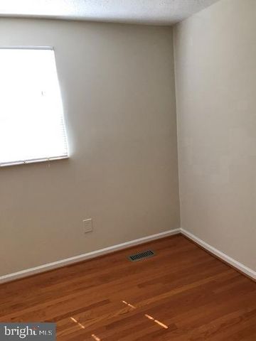 3288 WYNDALE CT, Woodbridge, VA 22192