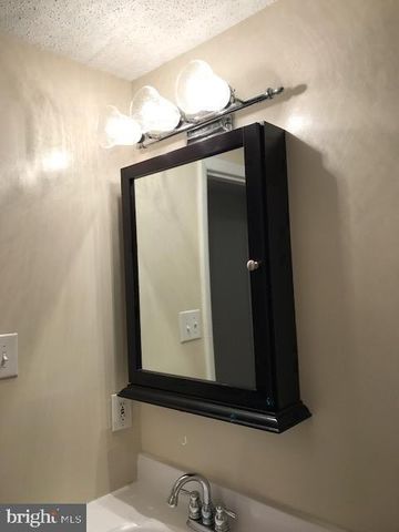 3288 WYNDALE CT, Woodbridge, VA 22192