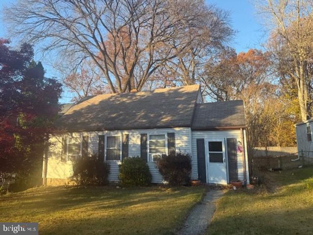 3419 WAKE DR, Kensington, MD 20895