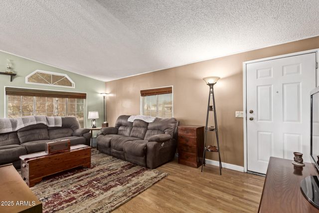 164 N WICKIUP Road, Apache Junction, AZ 85119