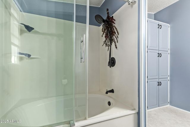 164 N WICKIUP Road, Apache Junction, AZ 85119