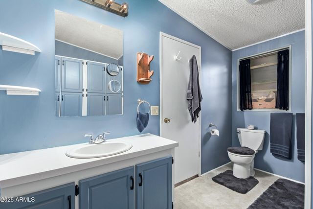 164 N WICKIUP Road, Apache Junction, AZ 85119