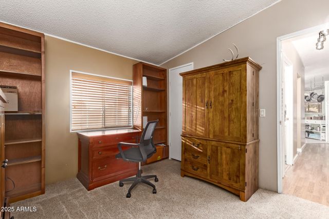 164 N WICKIUP Road, Apache Junction, AZ 85119