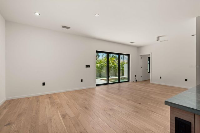 1680 CHERRY LANE, Sarasota, FL 34236