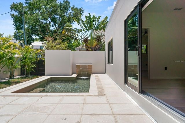 1680 CHERRY LANE, Sarasota, FL 34236