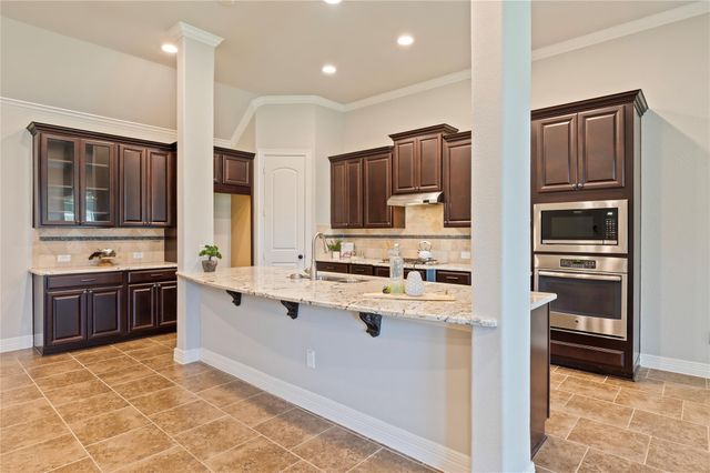 2024 Nogalas Lane, League City, TX 77573