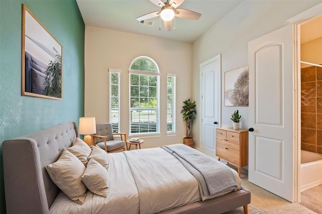 2024 Nogalas Lane, League City, TX 77573