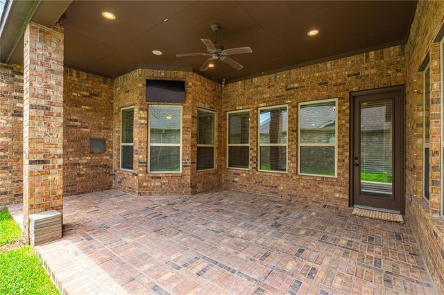 2024 Nogalas Lane, League City, TX 77573