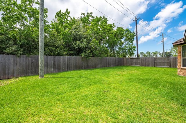 2024 Nogalas Lane, League City, TX 77573