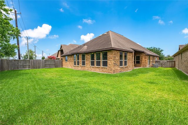 2024 Nogalas Lane, League City, TX 77573