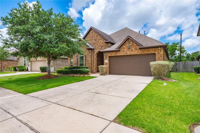 2024 Nogalas Lane, League City, TX 77573