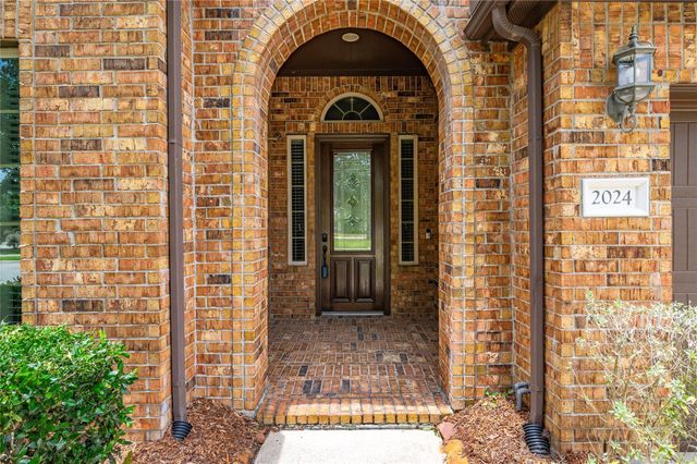 2024 Nogalas Lane, League City, TX 77573