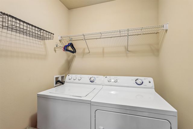 4529 145th Street, Urbandale, IA 50323