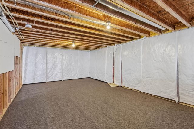 4529 145th Street, Urbandale, IA 50323