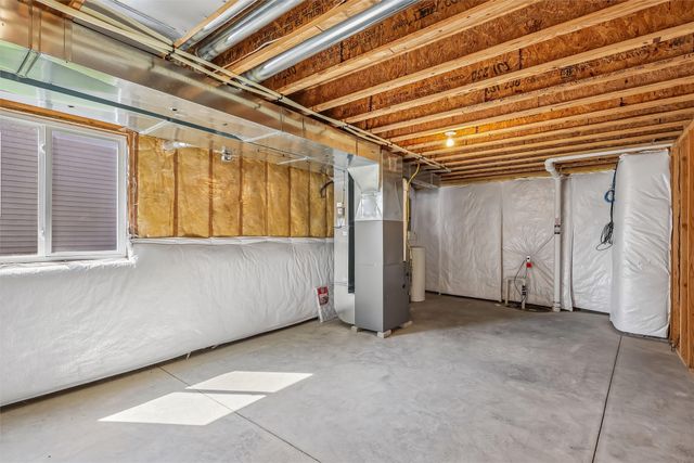 4529 145th Street, Urbandale, IA 50323