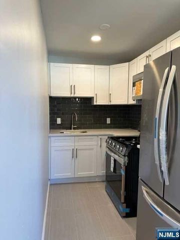 455 Fairview Avenue 22, Fairview, NJ 07022