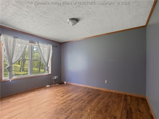 214 Cedar Drive, Scott Depot, WV 25560
