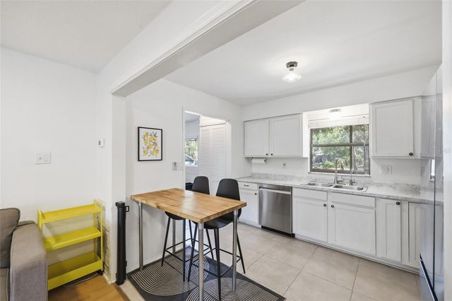 112 ALEXANDRIA AVENUE, Minneola, FL 34715