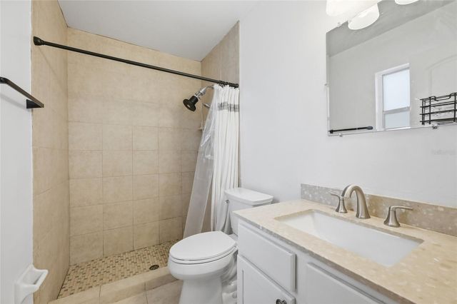 112 ALEXANDRIA AVENUE, Minneola, FL 34715