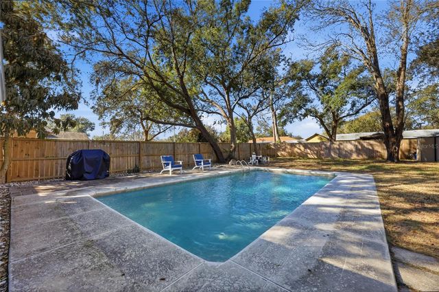 112 ALEXANDRIA AVENUE, Minneola, FL 34715