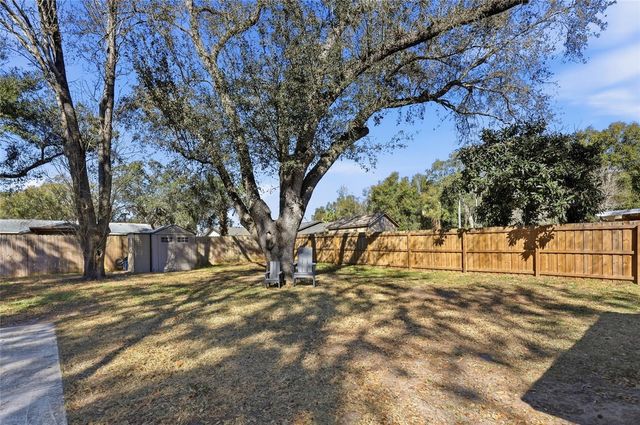 112 ALEXANDRIA AVENUE, Minneola, FL 34715