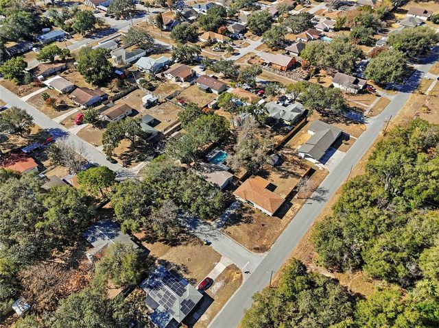 112 ALEXANDRIA AVENUE, Minneola, FL 34715