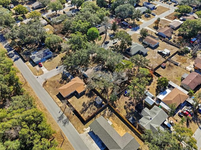 112 ALEXANDRIA AVENUE, Minneola, FL 34715