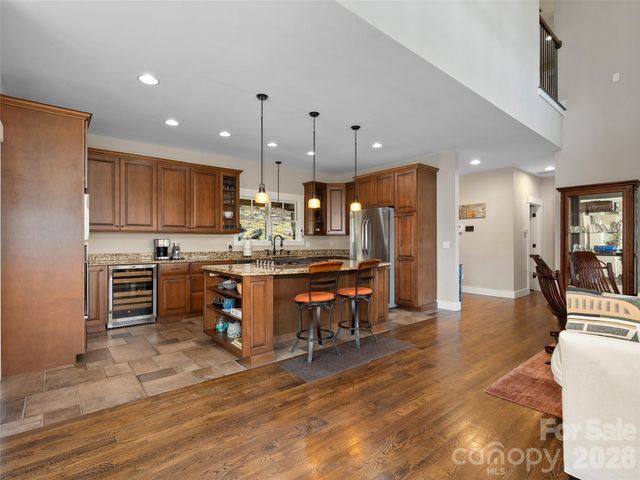 711 Winfield Drive, Clyde, NC 28721