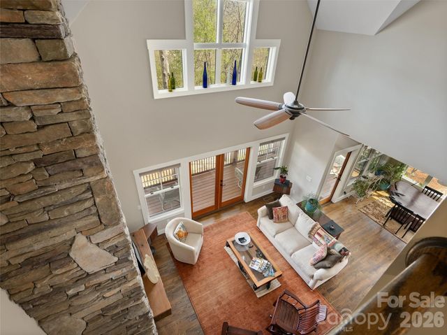 711 Winfield Drive, Clyde, NC 28721
