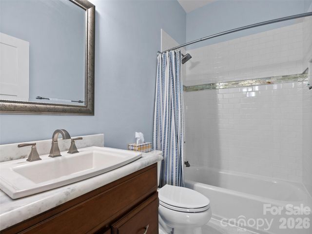 711 Winfield Drive, Clyde, NC 28721