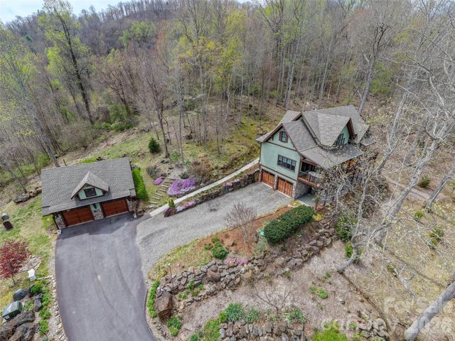 711 Winfield Drive, Clyde, NC 28721